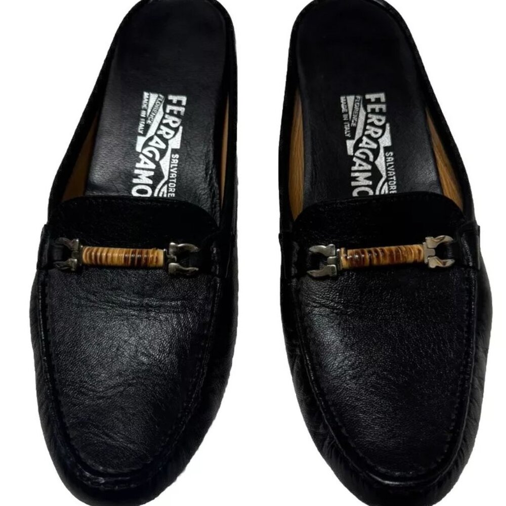 NEW SALVATORE FERRAGAMO Pebbled Leather Driving Moc Mules size 7.5